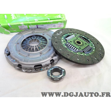 Kit embrayage disque + mecanisme + butée Valeo 832086 pour hyundai i20 i30 ix20 ix35 accent elantra kia carens proceed ceed soul