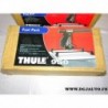 Kit pieds carrés fixation barre de toit thule 950 pour voitures sans gouttieres