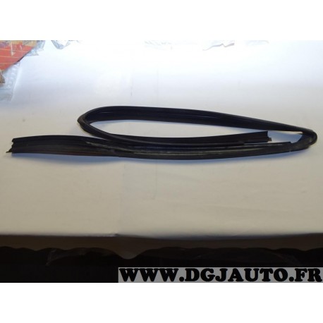 Joint vitre de porte arriere droite Fiat 46831902 pour fiat idea lancia musa de 2003 à 2012 