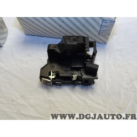 Serrure de porte avant droite Fiat 51707111 pour fiat doblo 1 2 I II de 2000 à 2009 