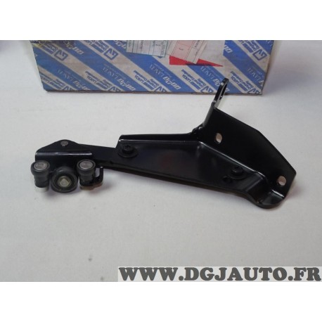 Chariot patte guide inferieur porte laterale coulissante droite Fiat 46840189 pour fiat doblo 1 2 I II de 2000 à 2009 