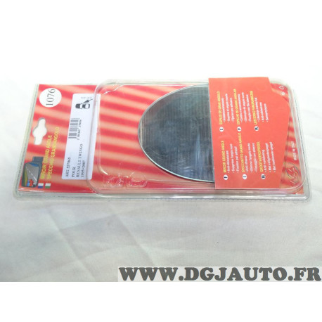 Vitre miroir glace retroviseur avant droite grand angle MAD N°1076 537065 pour renault twingo 1 I de 1995 à 2007 